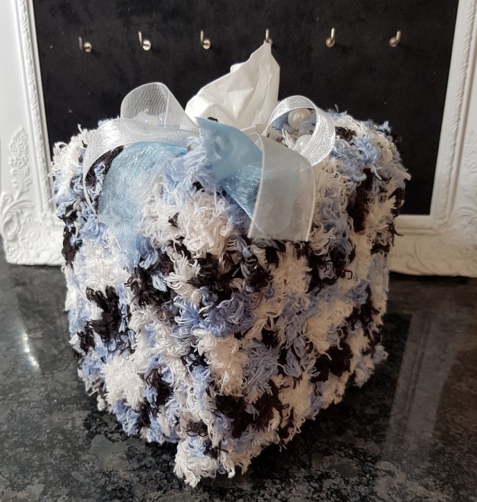 HMD - Kleenex Box blau