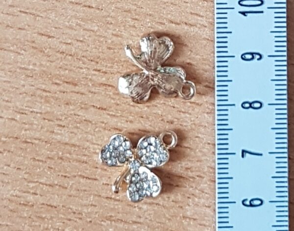 BA - Anhänger Klee Strass